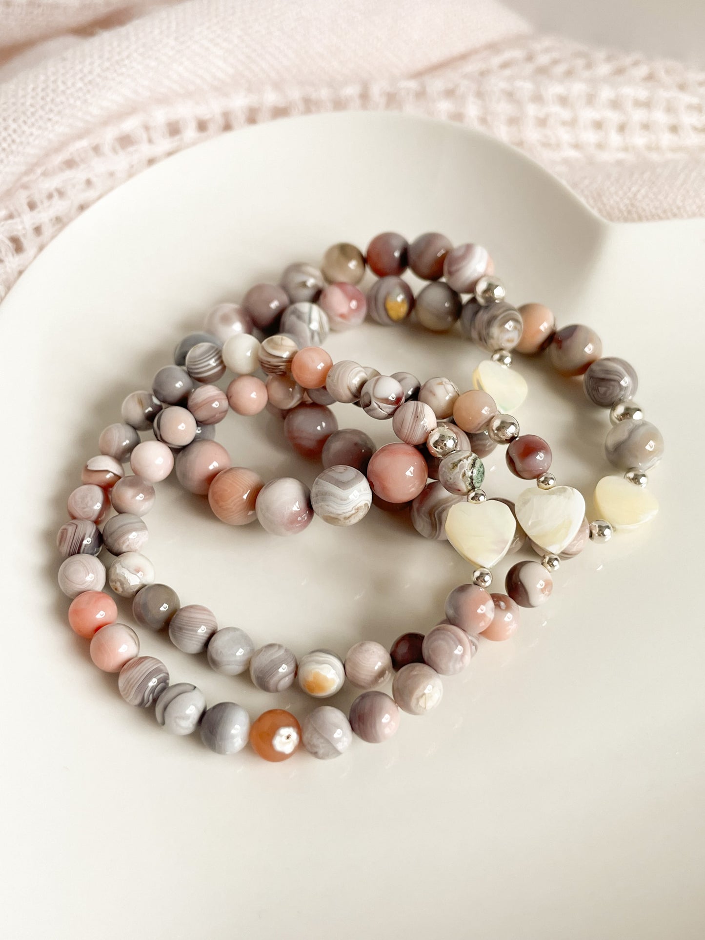 TESORO BRACELET - PINK BOTSWANA AGATE 9MM