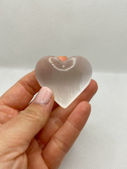 GEMSTONE HEART - SELENITE